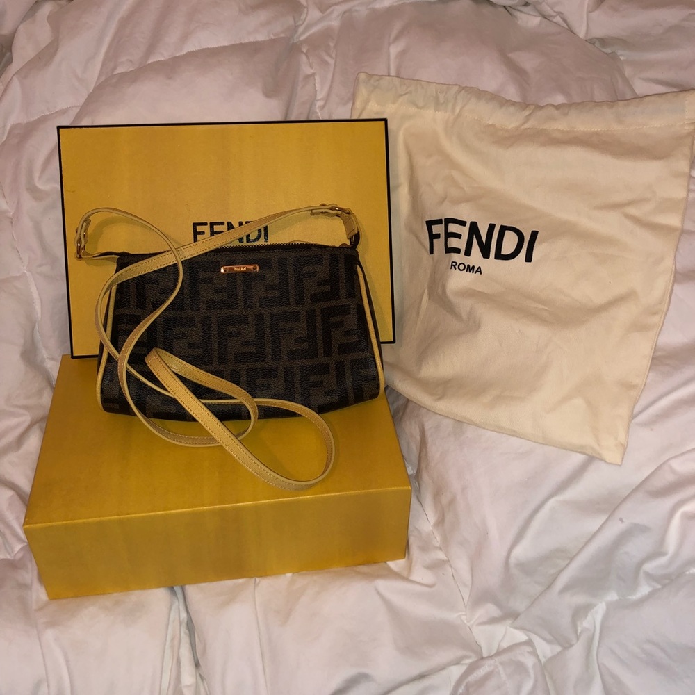 Brand new never worn Fendi crossbody bag